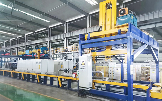 自(zì)動上料加熱(rè)系統