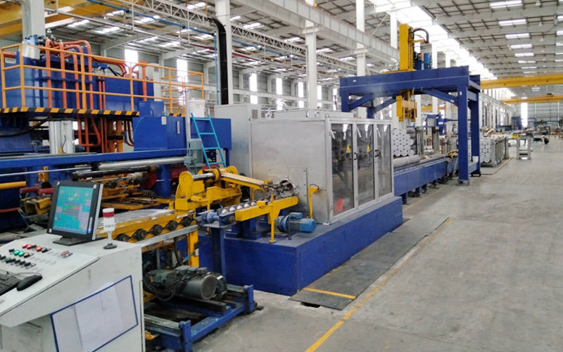 單列多棒鋁棒配套感應加熱(rè)-2200T