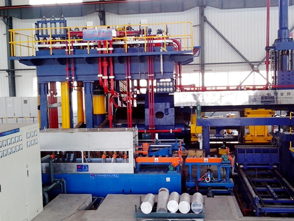 55MN配套工(gōng)頻感應加熱(rè)爐