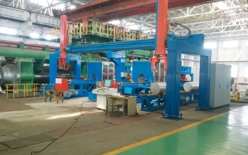 機(jī)械手無摩擦式感應加熱(rè)爐