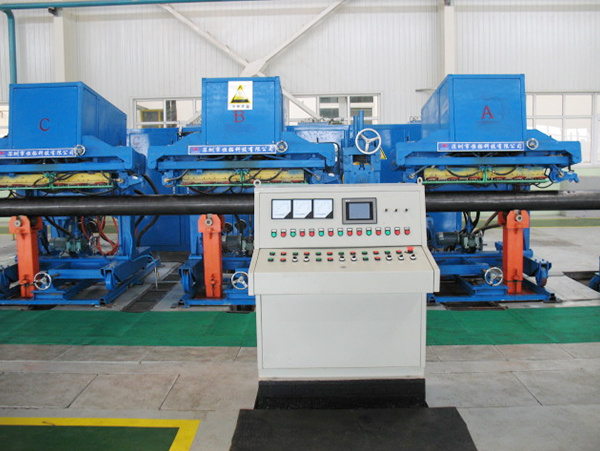 2002年(nián)開始爲直線焊管生(shēng)産線配套焊縫在線熱(rè)處理(lǐ)