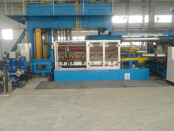 2500T擠壓機(jī)配套感應加熱(rè)爐